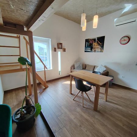 Apartment Piccolo Mondo Ljubljana Bagian luar foto