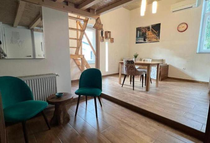 Apartment Piccolo Mondo Ljubljana Bagian luar foto